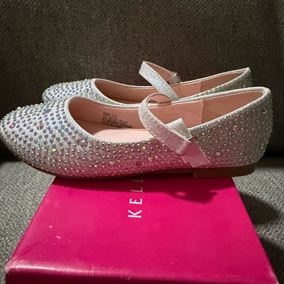 Kelly & Katie Glittery Kids Dress Shoes - Picture 3 of 6